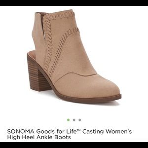 NWOT High Heeled Boot